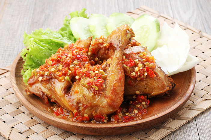 Lagi Hits! Ayam Penyet Mantap Gila Bikin Netizen Heboh